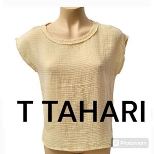❤️B2G1 NWOT T Tahari Women's XS Guaze Boxy Cap Sleeve Peachy Color Top